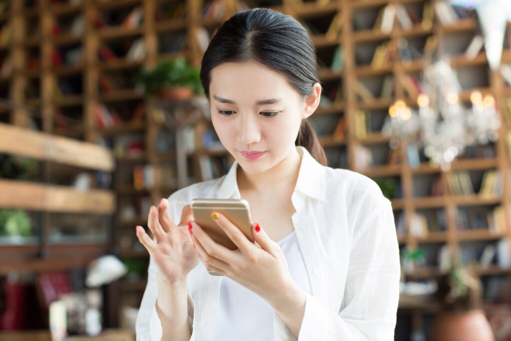 コンタクト、お問い合わせ